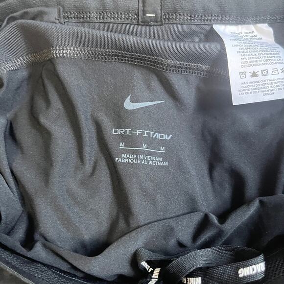 Nike Black Racing Short Size Size Medium - Picture 2 of 6